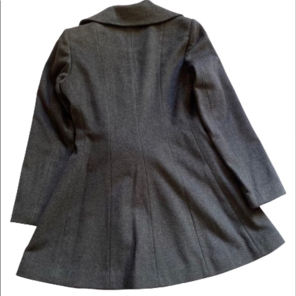 Trina Turk Women’s Coat - Picture 2 of 4